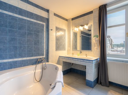 EA ApartHotel Melantrich - Apartmán pro 8 osob s terasou SUPERIOR